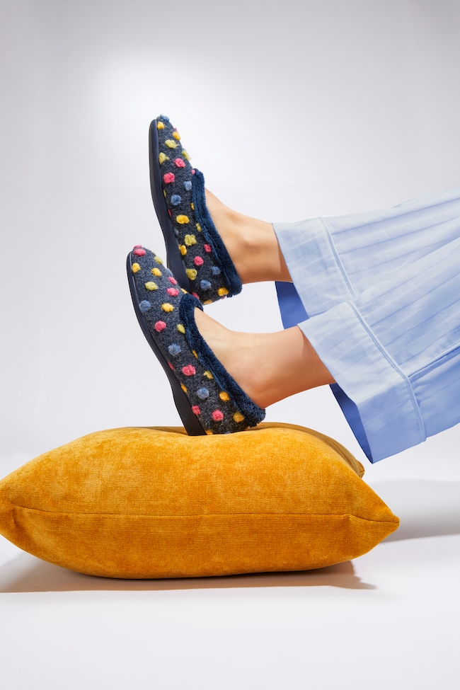 Brand Directory 70 Brand Directory 69